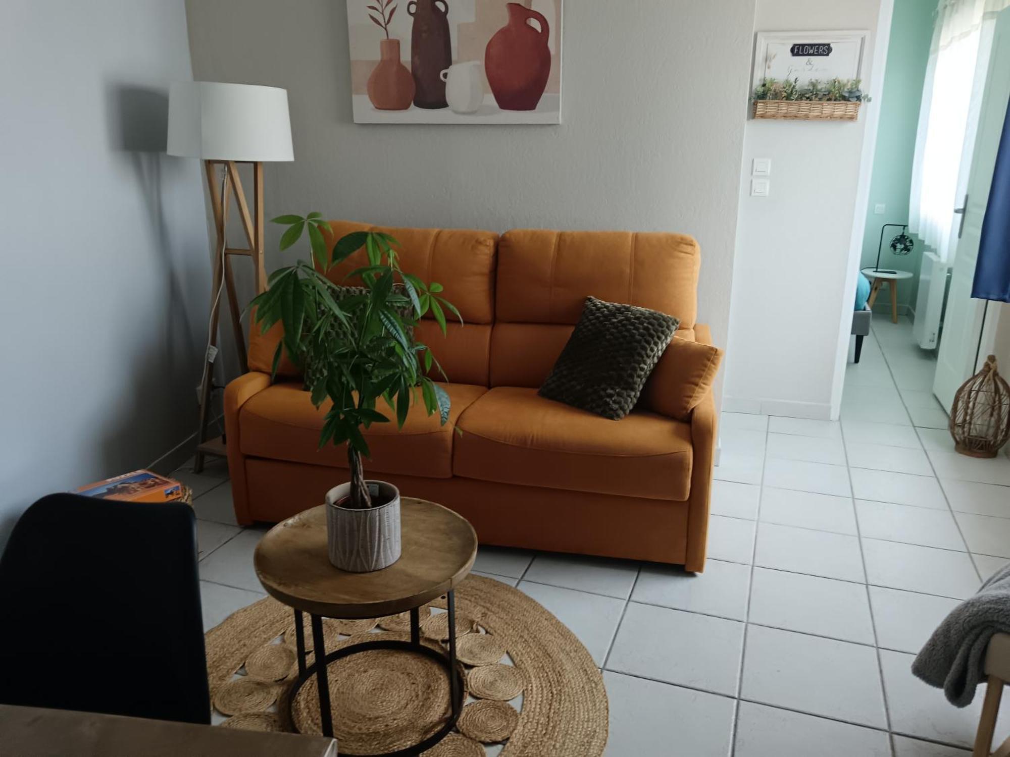 Apartment 100 Metres De La Plerin